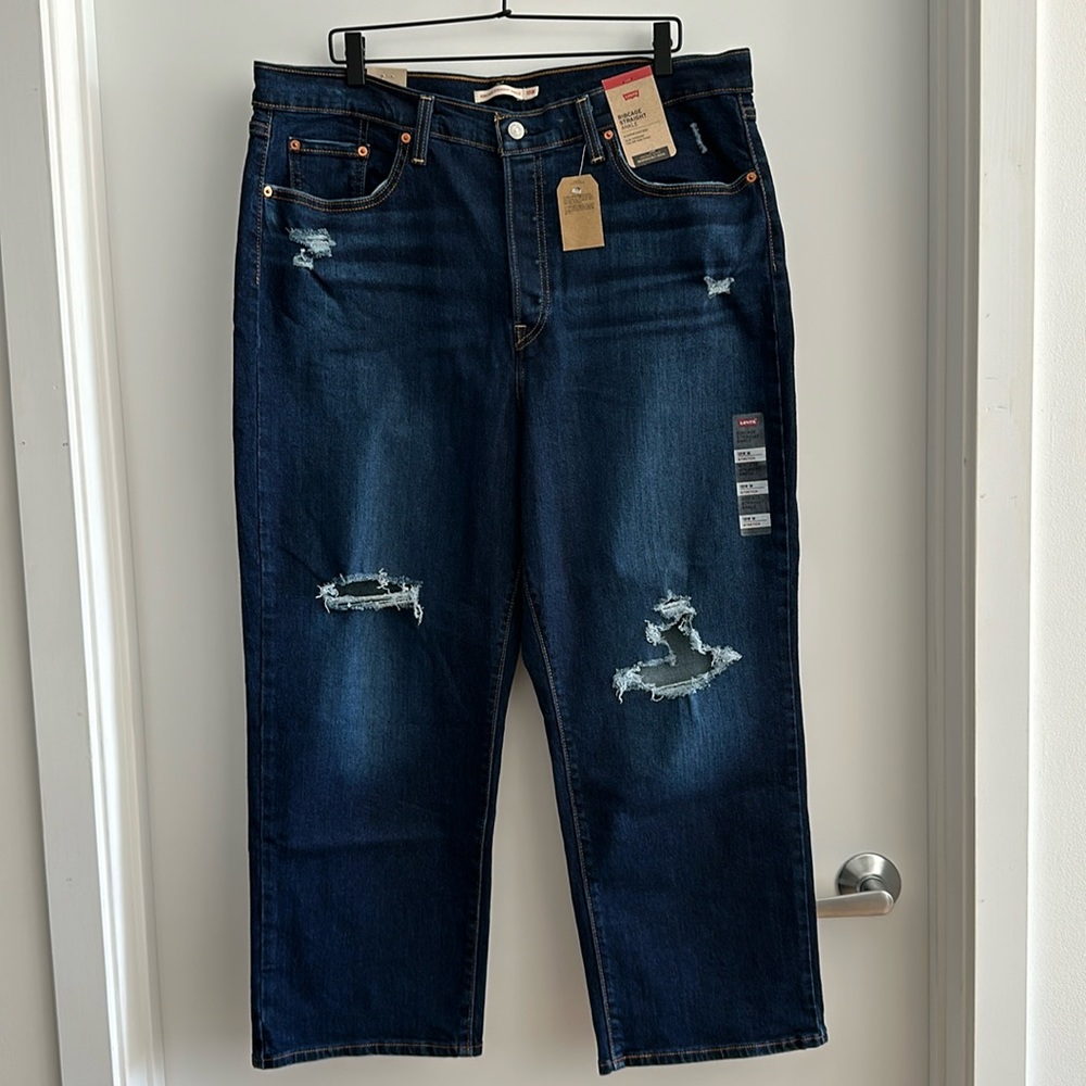 NWT Levi Jeans